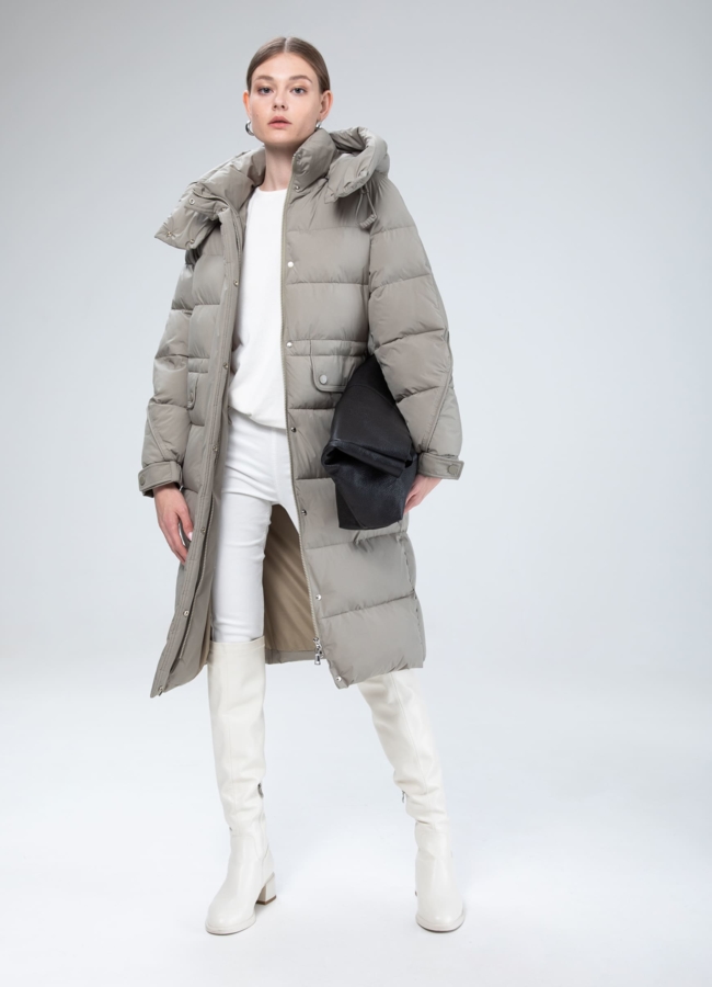 Пуховик женский с капюшоном  модель № 25779 в кредит