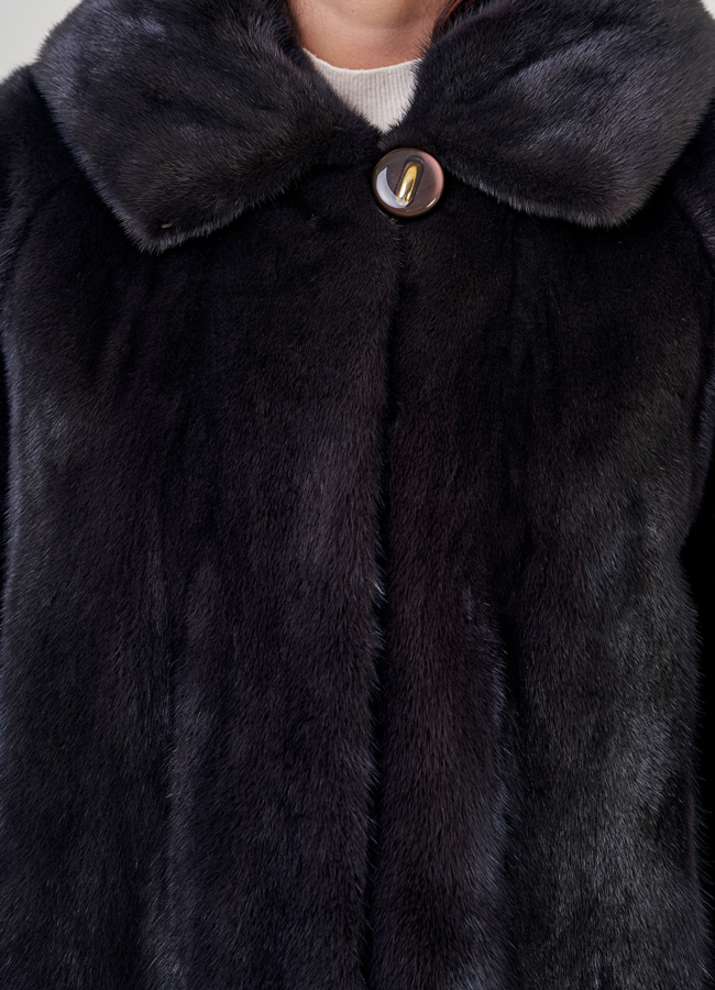 Женская норковая шуба с капюшоном  модель № 23155 универмаг малина