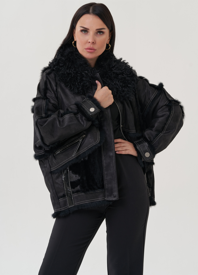 Куртка черного цвета с отложным воротником модель № 25546 меха малина
