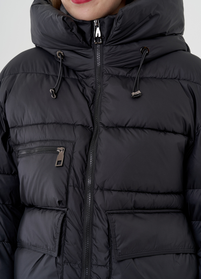 Женская куртка с капюшоном черного цвета  модель № 82039 универмаг малина