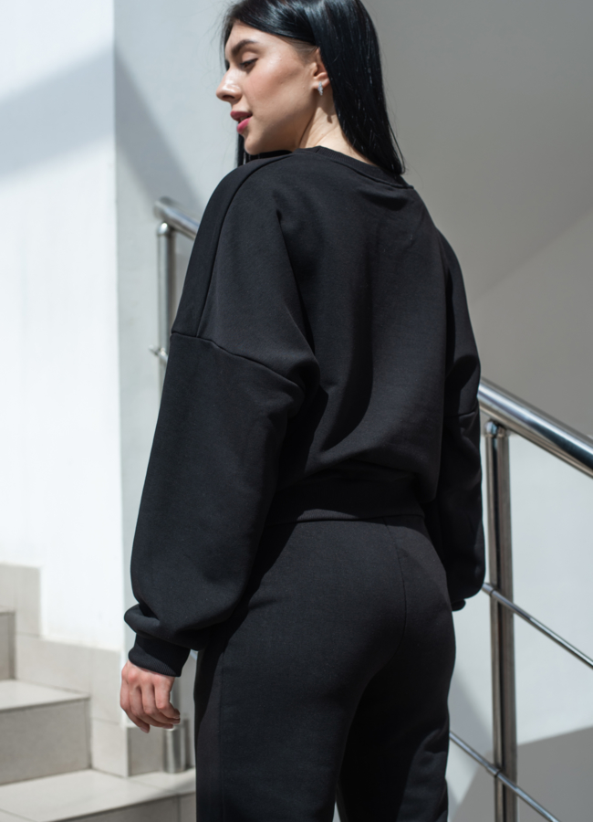 Женский костюм черного цвета модель № 2112 в рассрочку