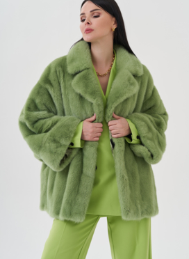 Шуба из норки с английским воротником 