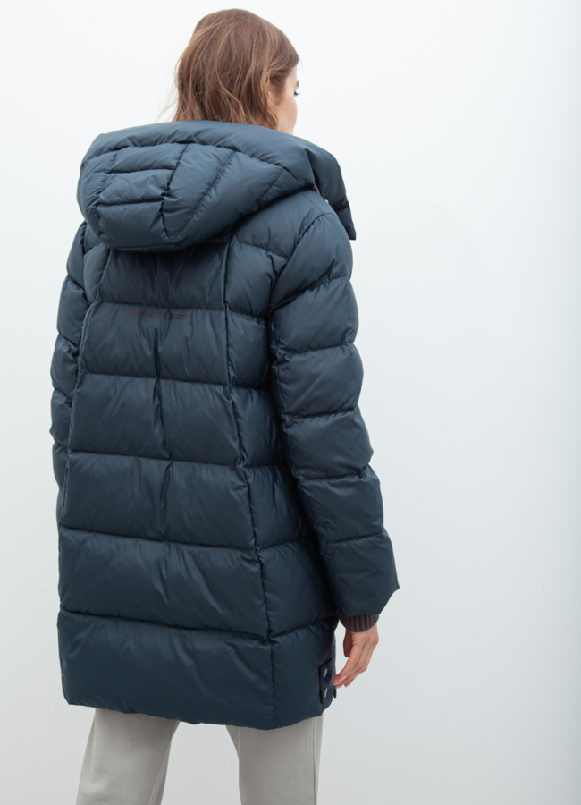 фото Пуховик женский зеленого цвета с капюшоном модель № 21058