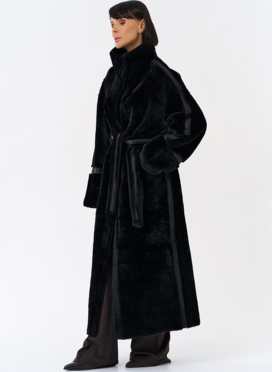 Женская двухсторонняя дубленка с воротником стойкой