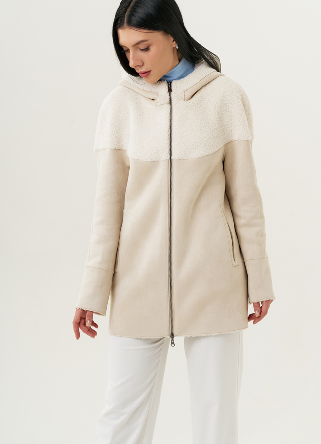 Двустороннее полупальто из эко замши с капюшоном модель № 22413 меха малина