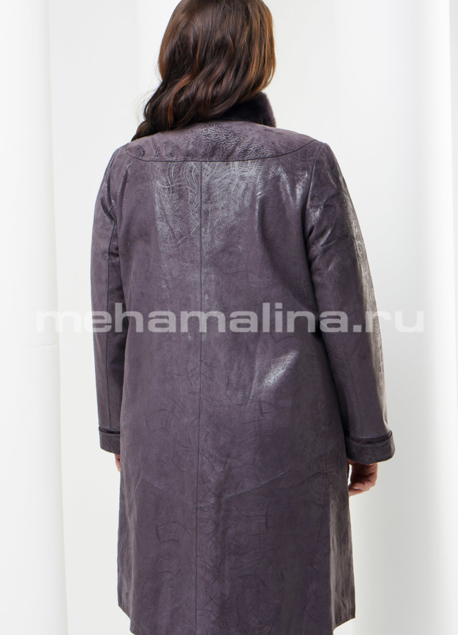 Плащ на пуговицах модель № K-293 меха малина