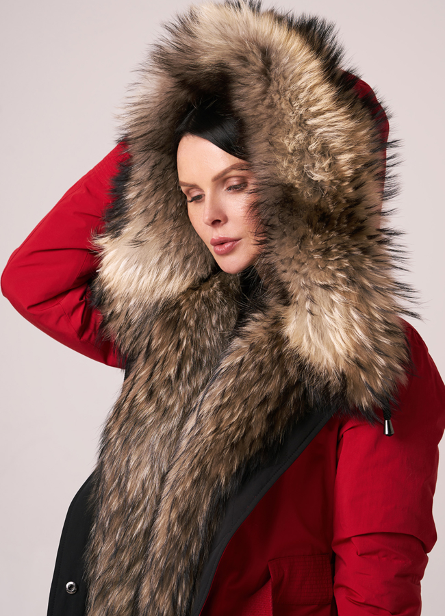 Женская парка красного цвета модель № 12019 в рассрочку