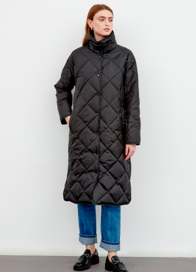 Женский пуховик модель № 78909 меха малина