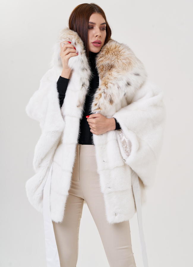 Белая шуба оверсайз с рысью модель № 23305 универмаг малина