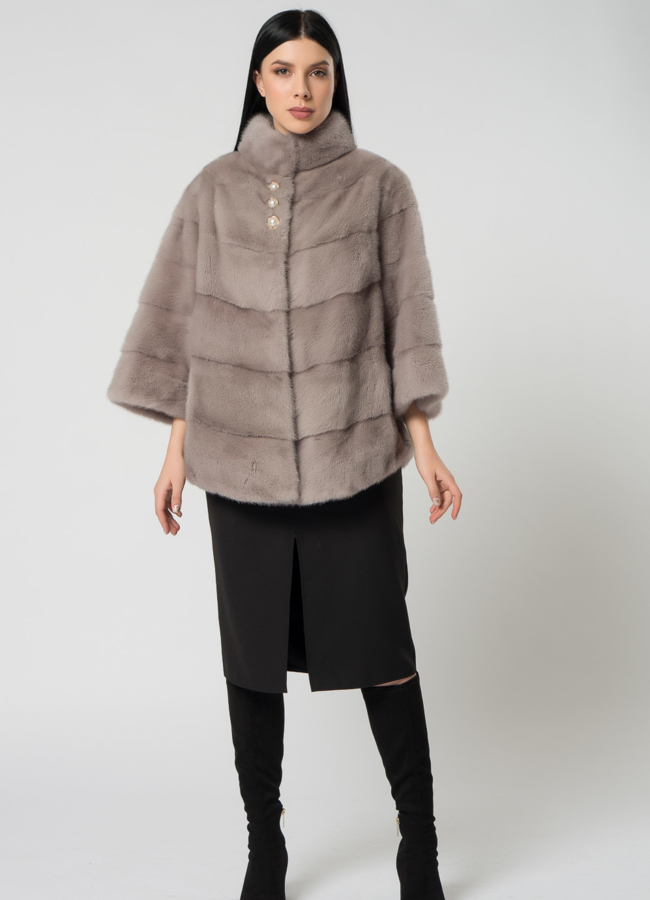 фото Светлая короткая шуба из норки модель № 1502