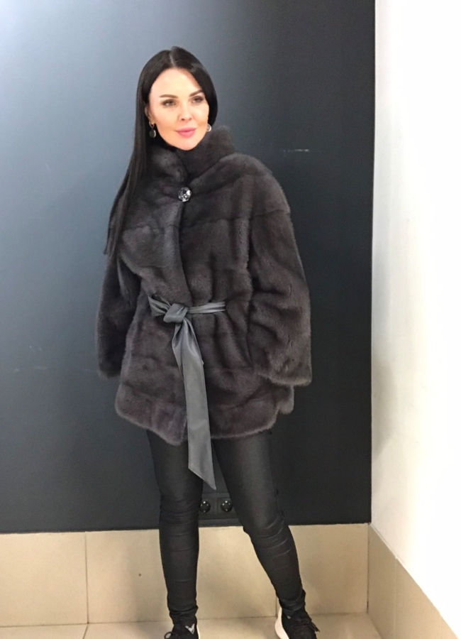 Шуба из норки модель № 8077 в рассрочку