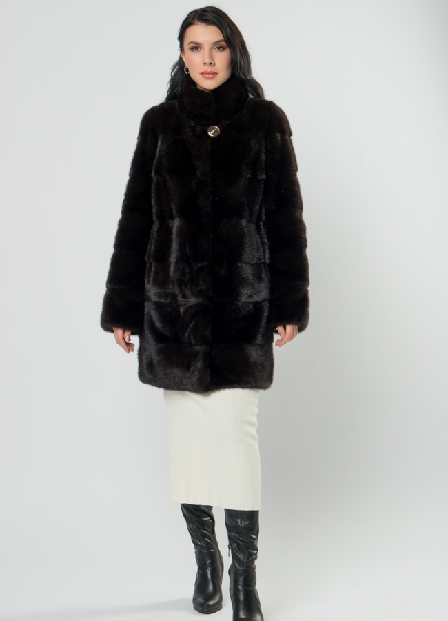 фото Поперечная шуба из норки модель № 25892 фото Поперечная шуба из норки модель № 25892