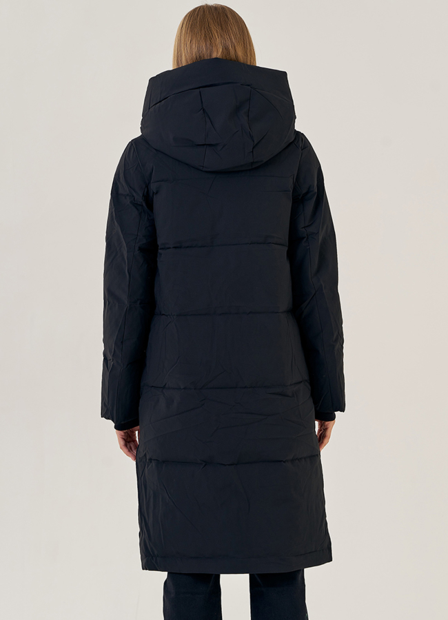 Пуховик женский черного цвета  модель № 23317 в кредит