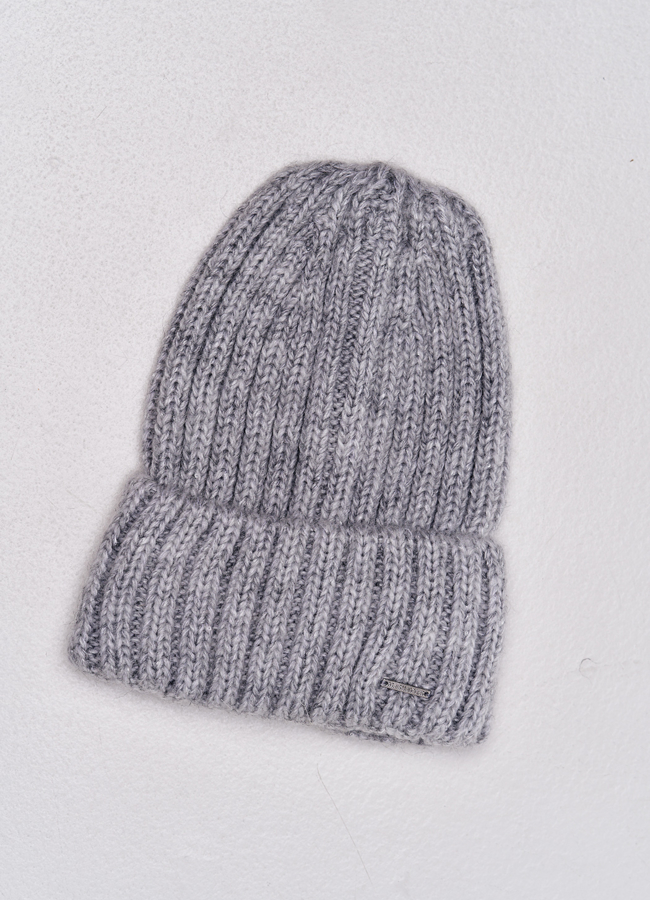 Шапка женская серого цвета модель № 21792 в рассрочку