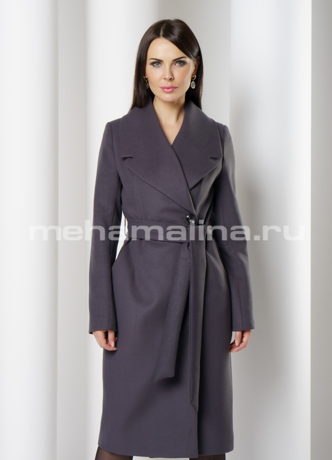 Приталенное пальто в цвете графит с английским воротником модель № 231 меха малина