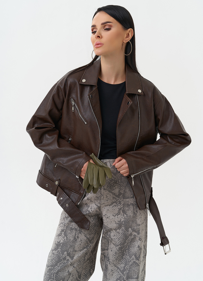 Куртка косуха из эко кожи коричневого цвета модель № 30299 меха малина Куртка косуха из эко кожи коричневого цвета модель № 30299 меха малина