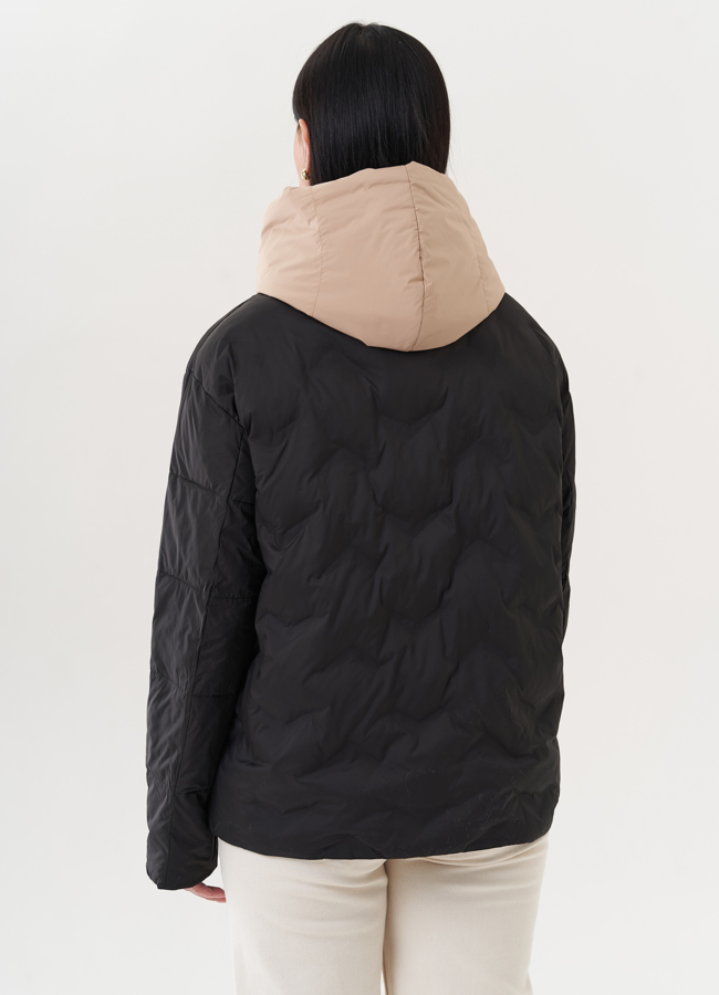 Легкая куртка с капюшоном модель № 26740 универмаг малина