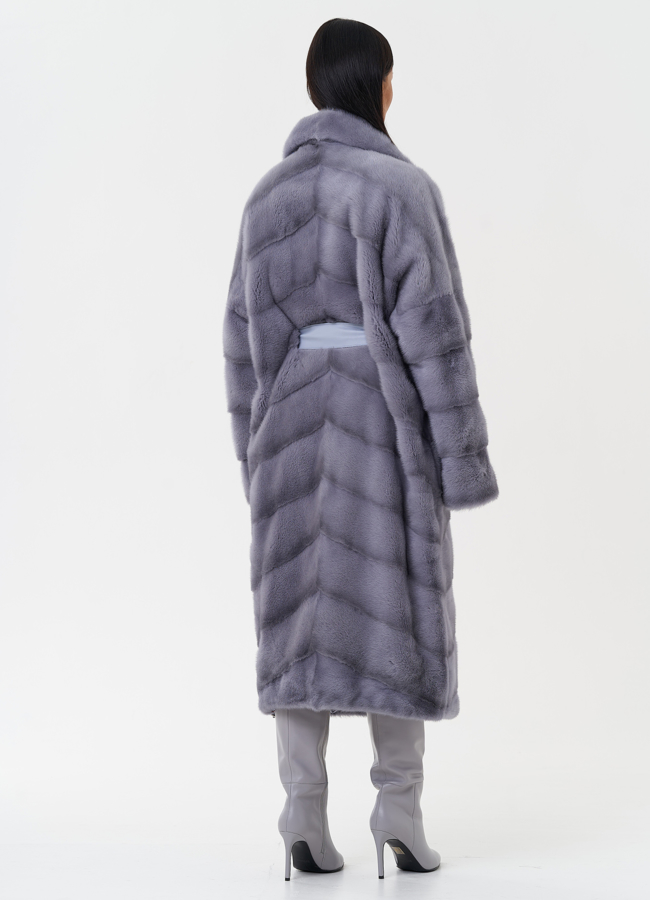 фото Женская норковая шуба голубого цвета с английским воротником модель № 26016