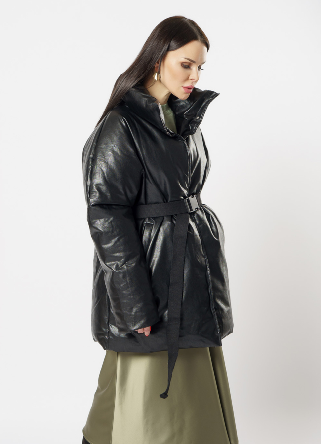 Куртка утепленная из эко кожи черного цвета модель № 20683 в рассрочку