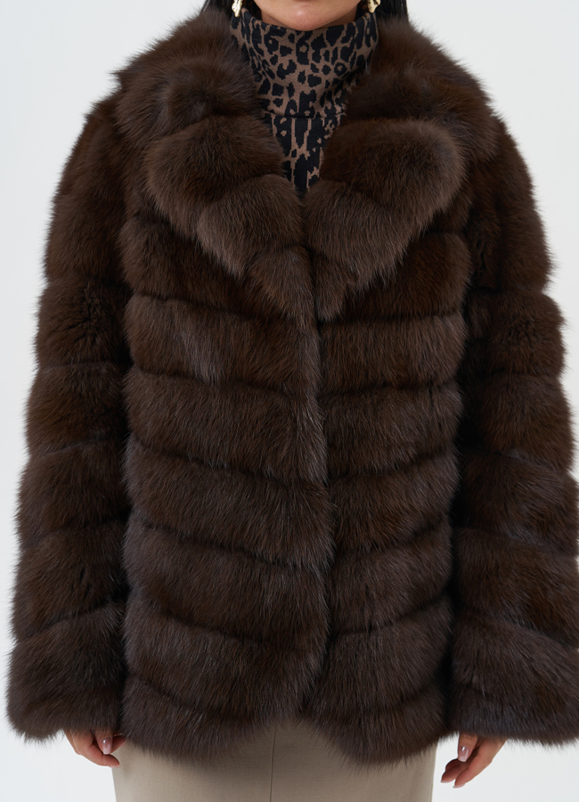 Женская шуба из куницы модель № 28434 универмаг малина