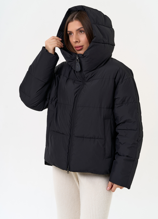 фото Женский пуховик черного цвета с капюшоном модель № 31586 фото Женский пуховик черного цвета с капюшоном модель № 31586