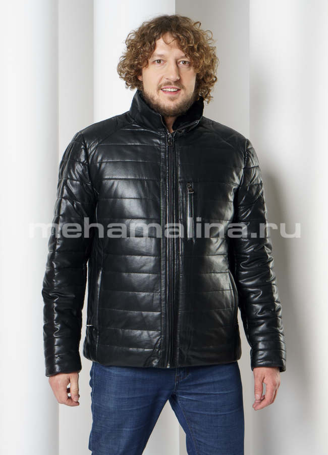 Пуховик из эко кожи черного цвета, на молнии, отделка овчина модель № KP-237 меха малина