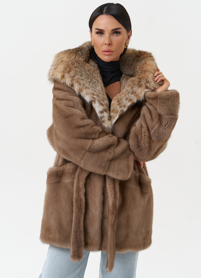 Женская шуба из меха норки с капюшоном из меха рыси модель № 31165 меха малина