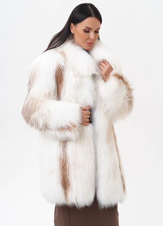 Белая шуба из лисы модель № 29481 универмаг малина