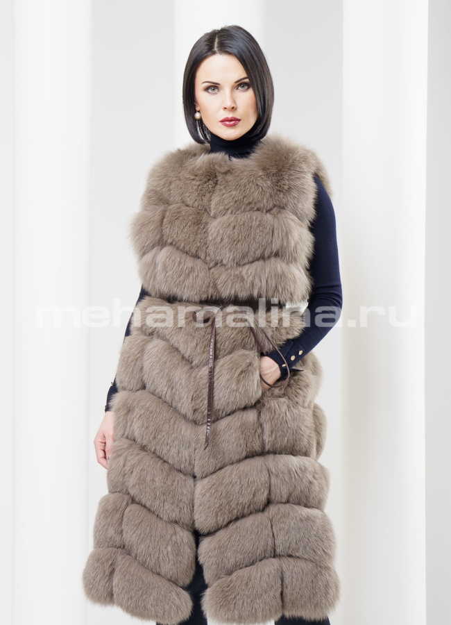Жилет из песца модель № S-366 меха малина