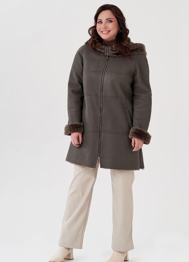 Женская дубленка  капюшоном модель № 23877 в рассрочку