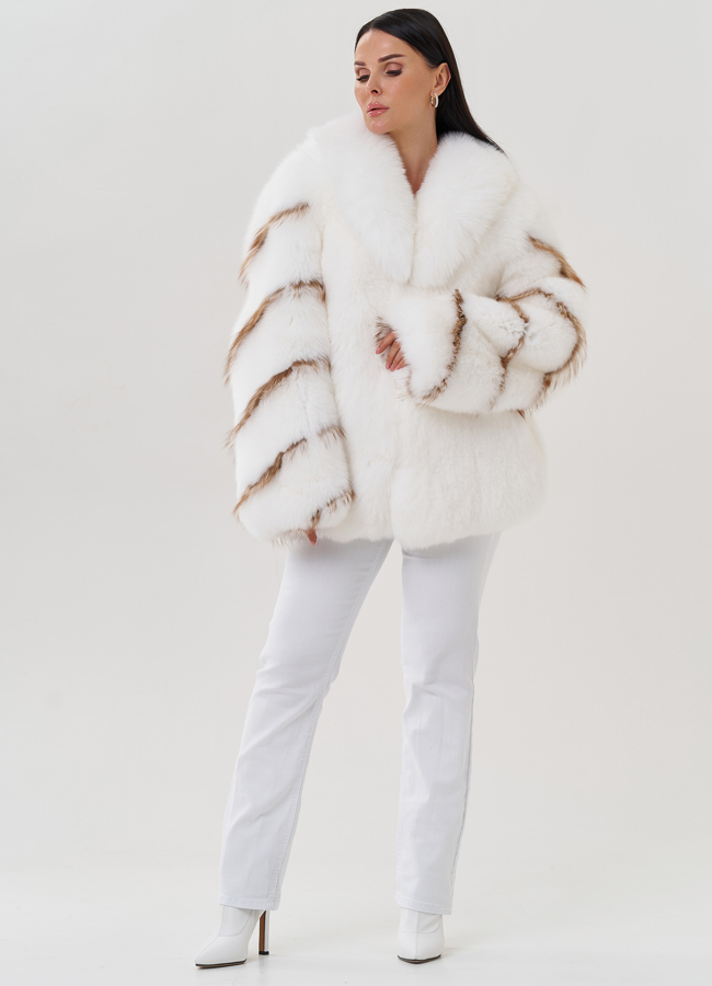 Женская шуба из меха лисы  модель № 27614 универмаг малина