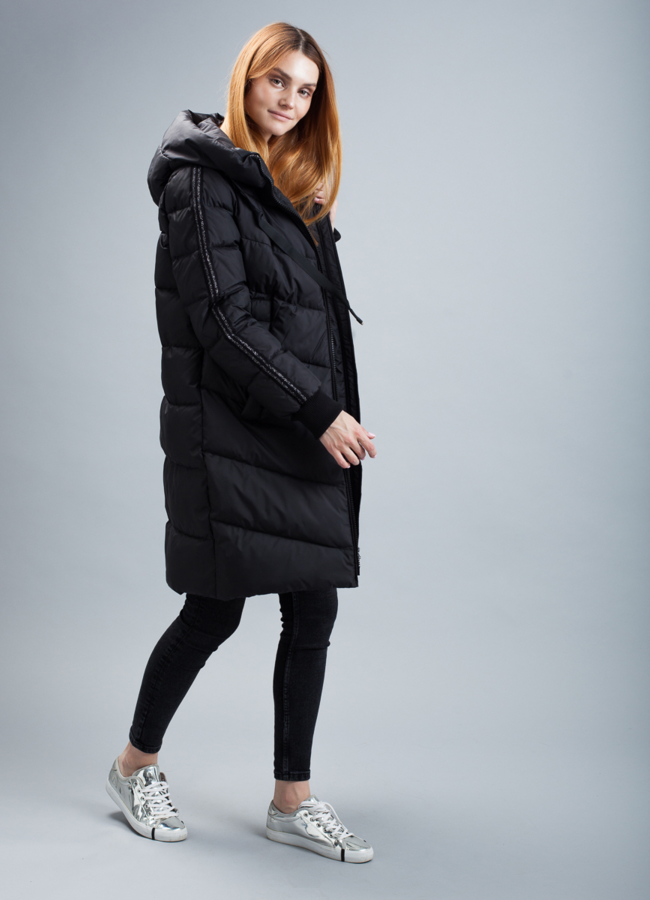 Пуховик женский на биопухе модель № П-341 универмаг малина