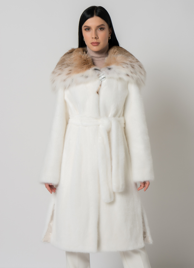 Белая норковая шуба с рысью модель № 1402 универмаг малина
