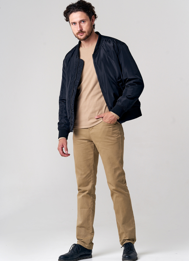 фото Куртка бомбер  мужская черного цвета модель № MC110