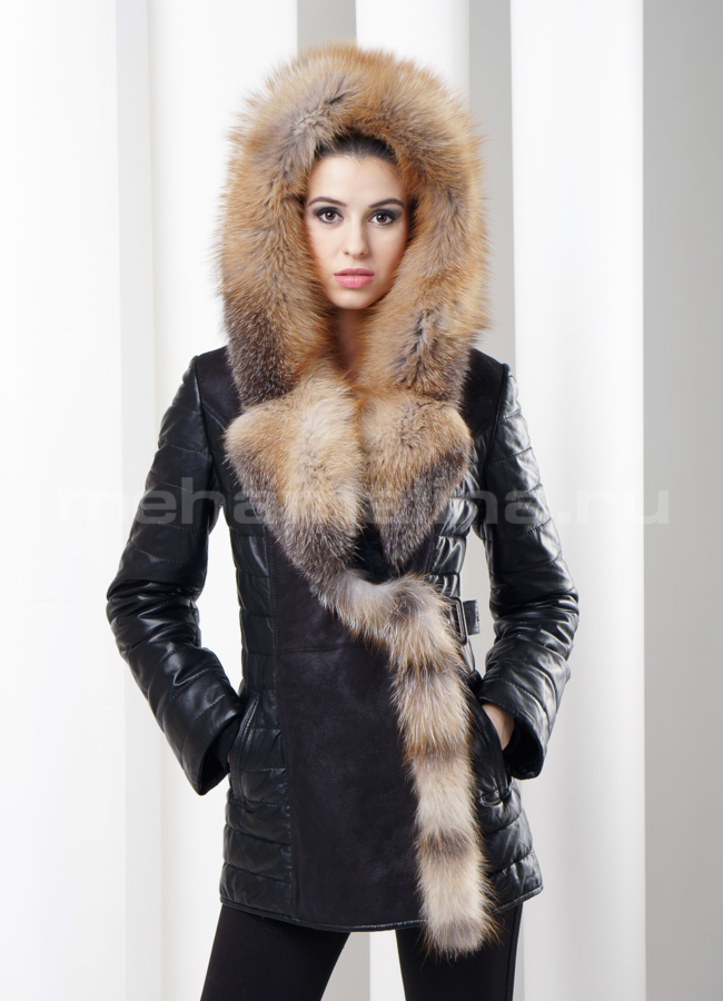 Дубленка-пуховик с лисой модель № D-103 в кредит