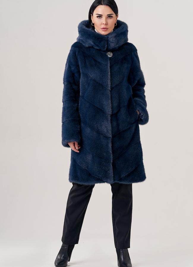 Женская шуба из норки с капюшоном  модель № 23864 в рассрочку
