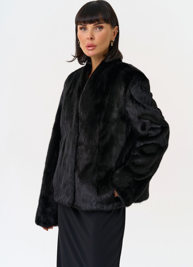 Укороченная шуба из меха норки  модель № 31602 меха малина Укороченная шуба из меха норки  модель № 31602 меха малина