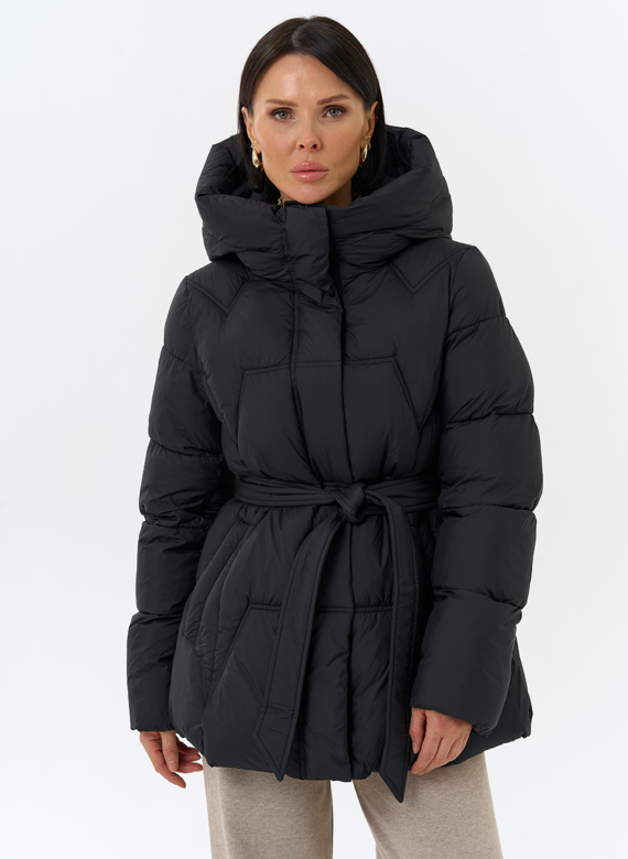 Женский пуховик с поясом