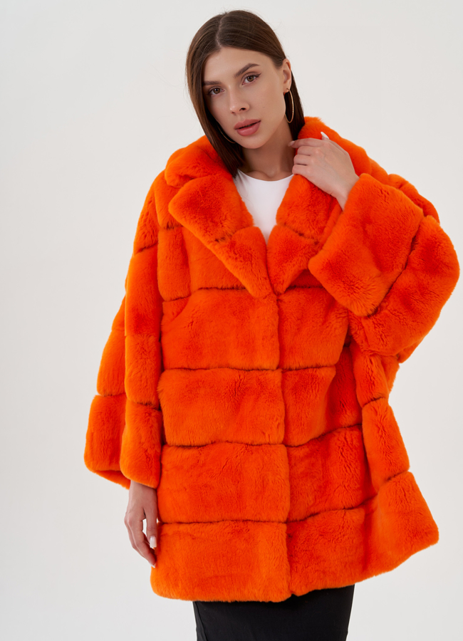 Укороченная шуба из меха кролика в оранжевом цвете модель № 81495 меха малина