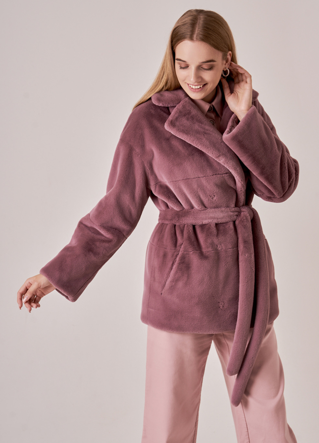 Шуба из искусственного меха с поясом модель № 1098-1 универмаг малина