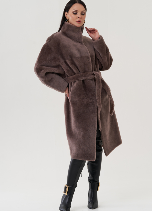 Двухсторонняя дубленка в цвете капучино модель № 25526 меха малина