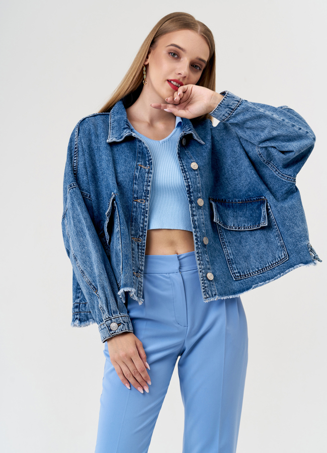 Джинсовая куртка синего цвета модель № 21245 меха малина