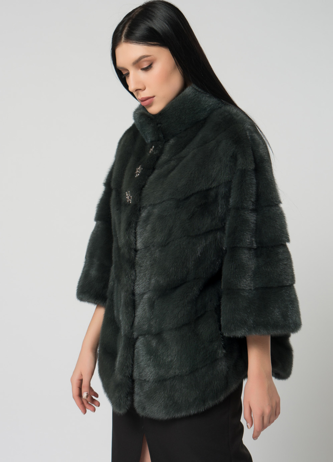 Короткая шуба из норки зеленого цвета модель № 1503 универмаг малина