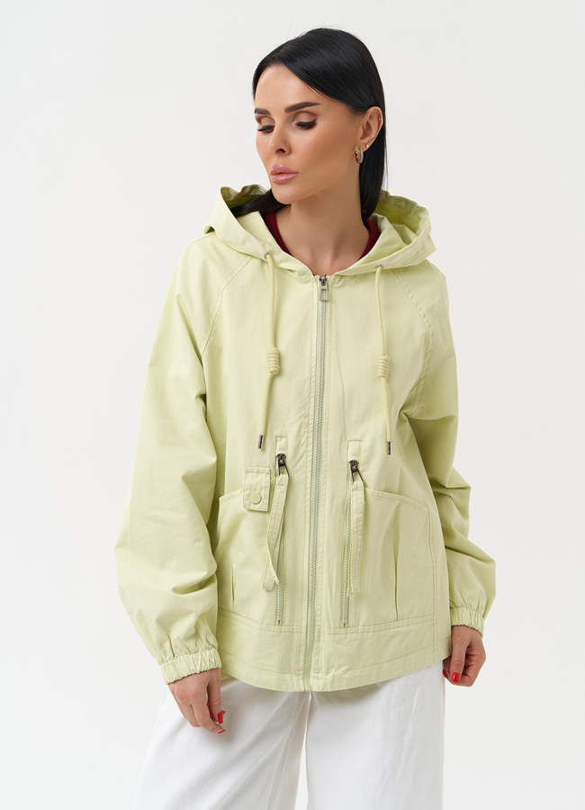 Ветровка женская с капюшоном модель № 30453 в кредит