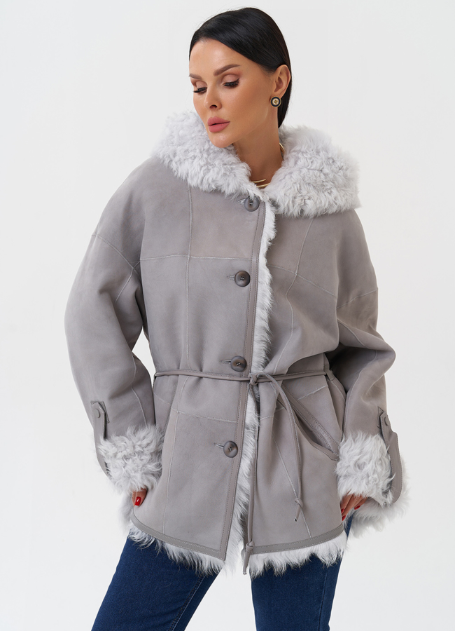 Женская натуральная дубленка с капюшоном модель № 28953 универмаг малина