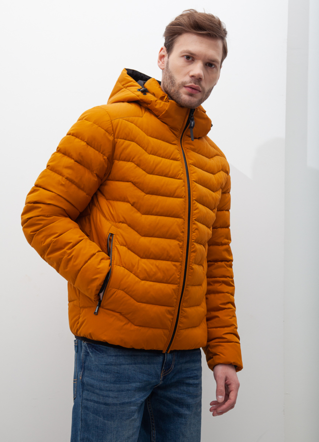 Куртка мужская с капюшоном модель № 21016 меха малина