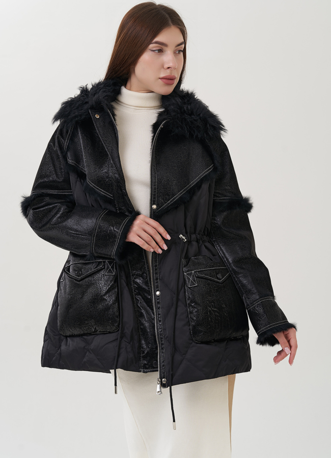 Полупальто черного цвета с мехом кролика  модель № 82201 универмаг малина