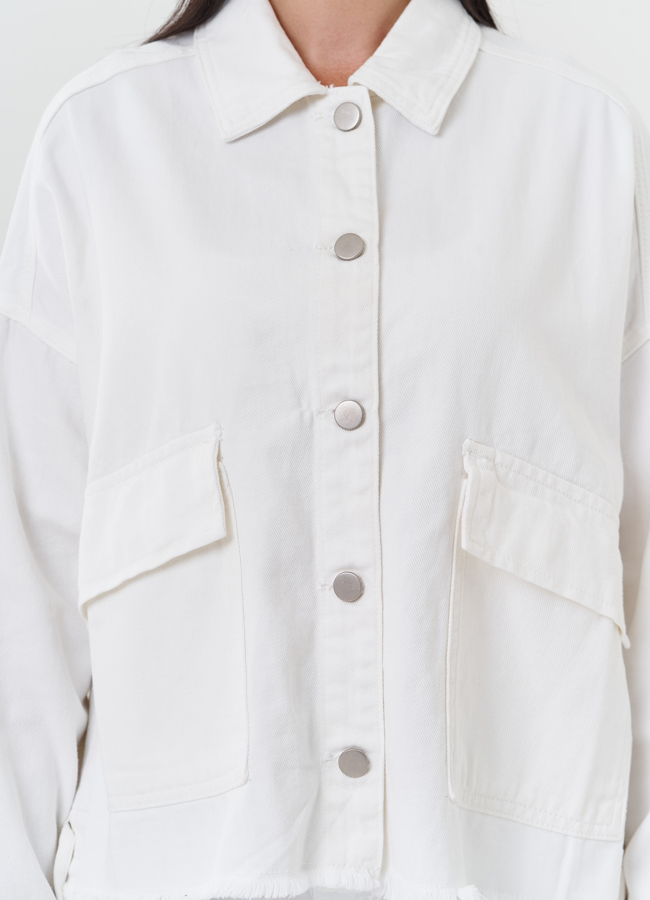 Укороченная светлая джинсовая куртка модель № 27526 универмаг малина