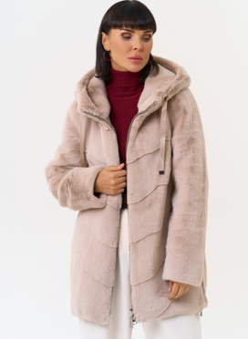 Женская шуба из эко меха с капюшоном Женская шуба из эко меха с капюшоном