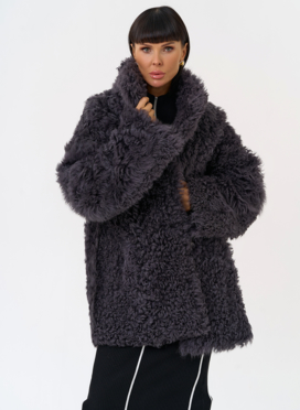 Женская двухсторонняя дубленка с декоративным поясом Женская двухсторонняя дубленка с декоративным поясом